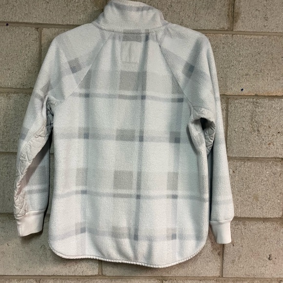 ❌SOLD❌Abercrombie and Fitch button neck fleece! - Picture 4 of 4